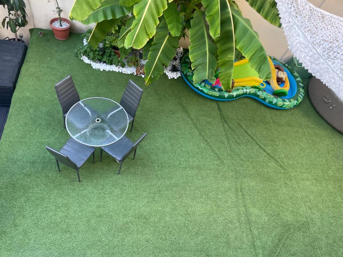 Agreable Appartement Dans Une Maison Saint-Denis  Zewnętrze zdjęcie
